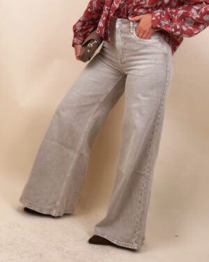 PANTALON BEIGE BOTA ANCHA